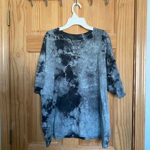 Never worn oversized tee